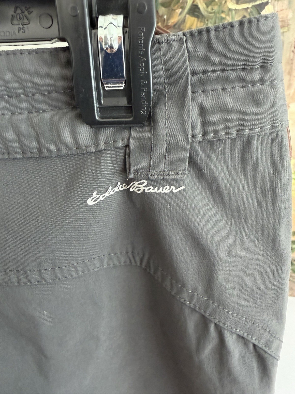 Eddie Bauer Hiking Capri Pants Size 8 Gray Stretch Outdoor Trail Quick Dry