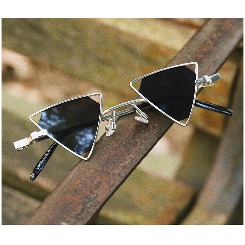 Retro Triangle Sunglasses Trendy Hippie Metal Glasses Party Street Shot Shades