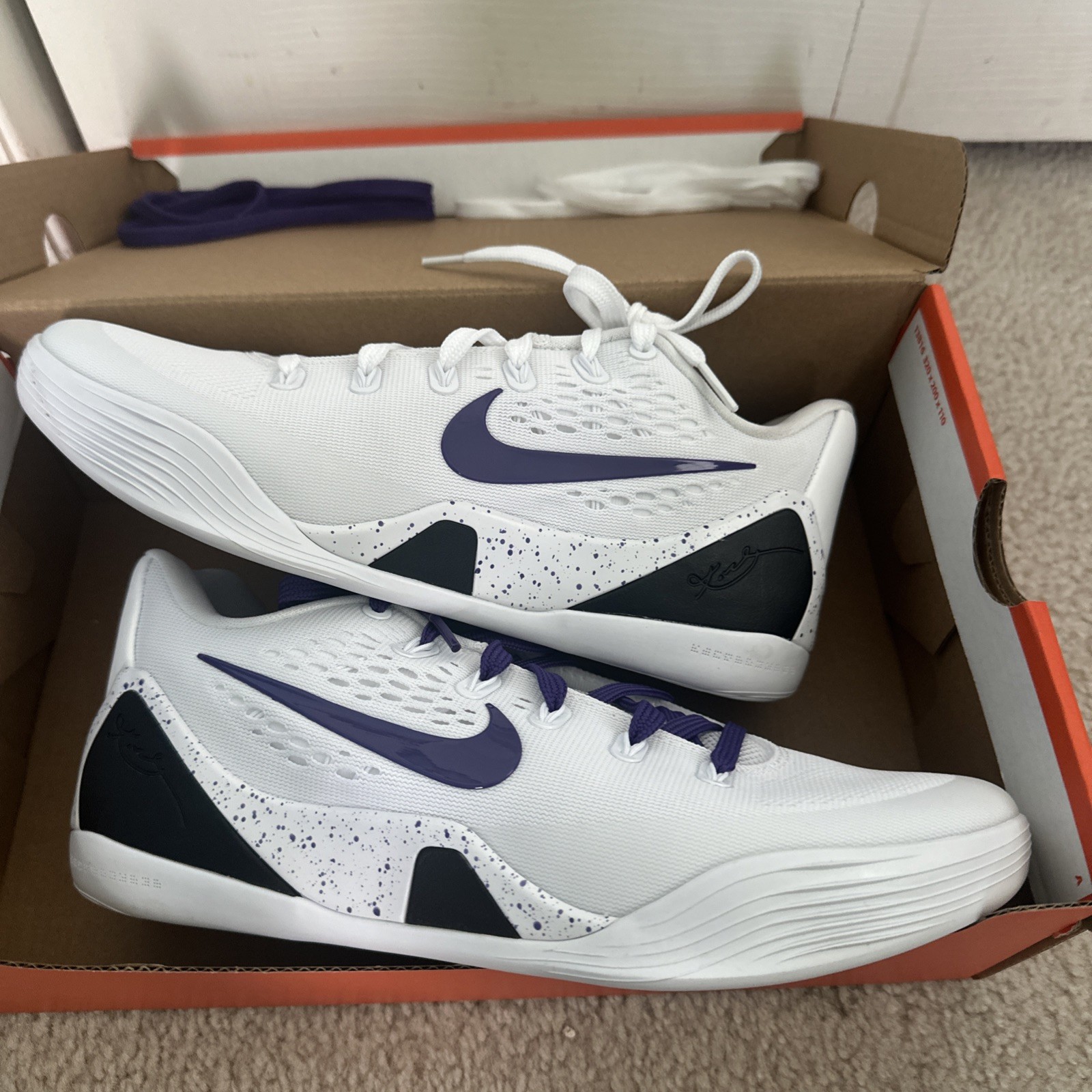 Kobe 9 Elite EM Protro White/Purple Size 8