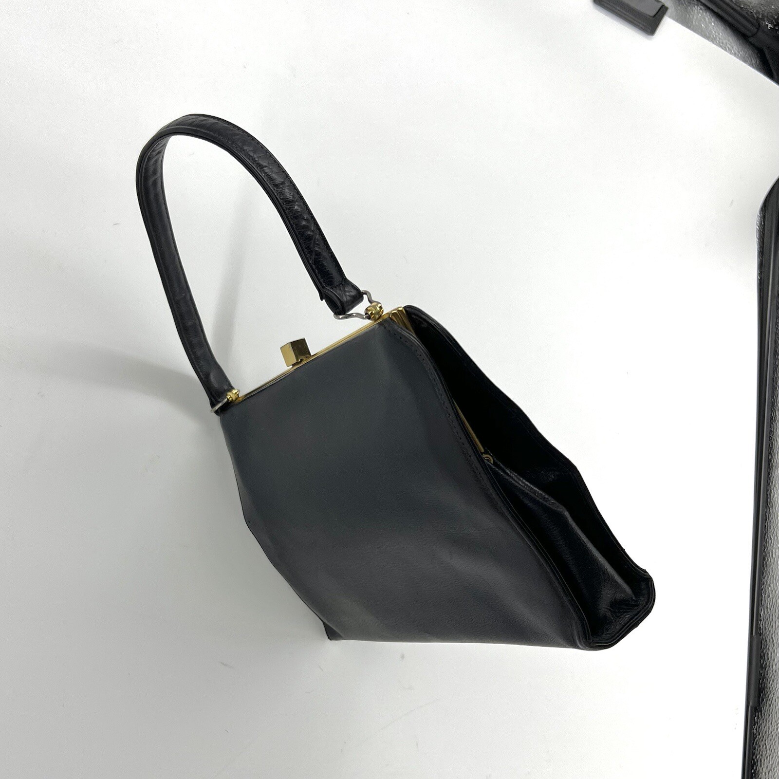 Vintage Leather Kelly Hand Bag 50s 60s Navy Black Gold Mods Gold Clasp Satchel