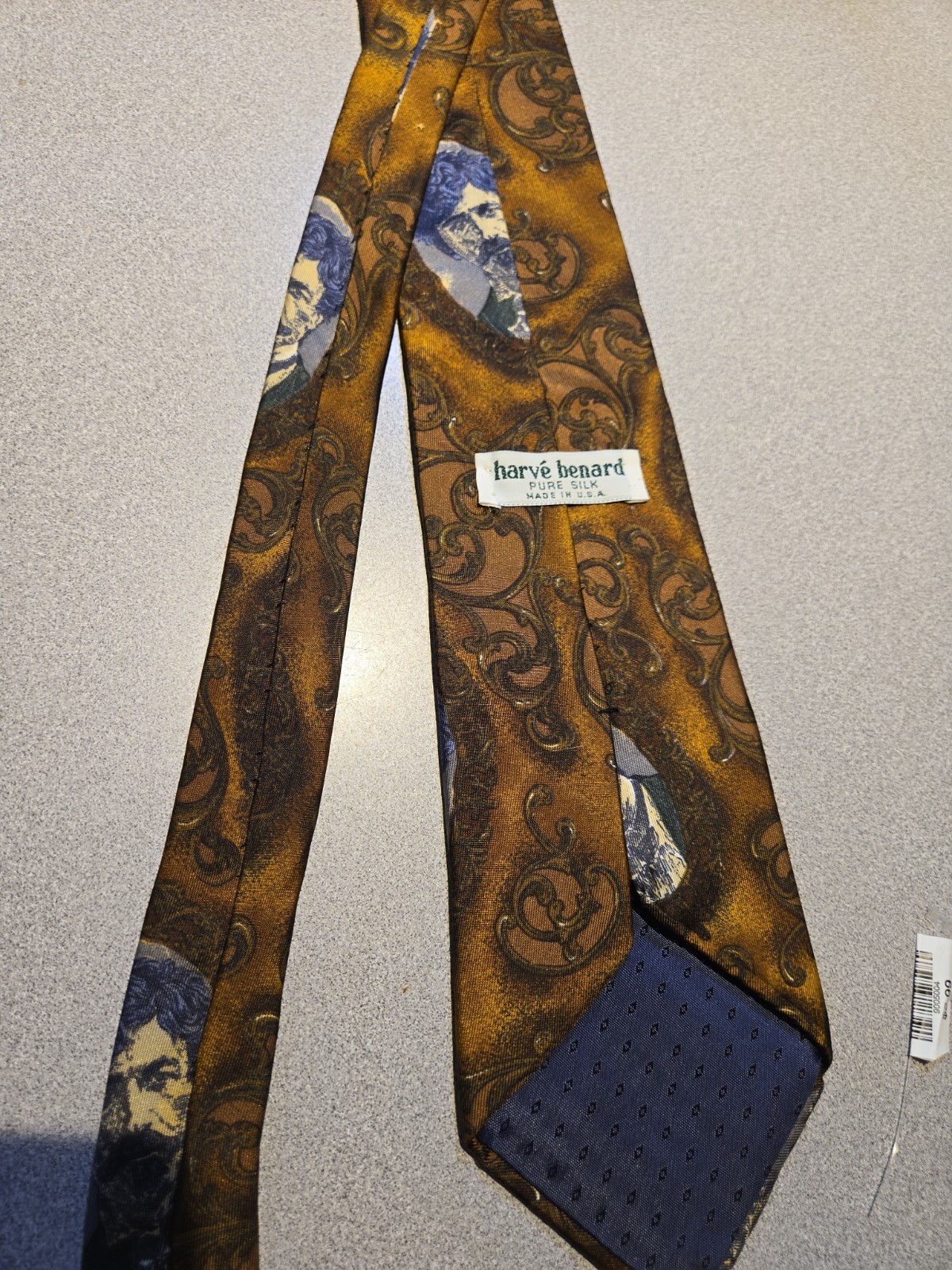 vintage 100% Silk Necktie Produced by Harvé Benard