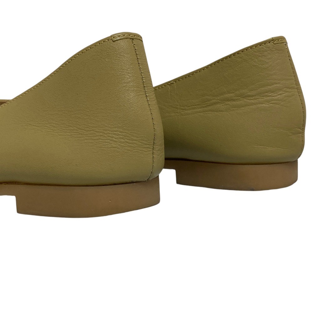 Recipe V-cut square soft leather flat shoes, 9.1″” in yellow-green. Women USED