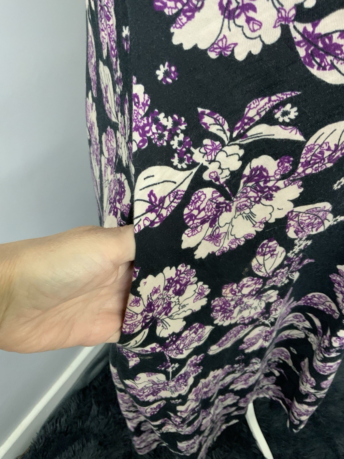 M&Co Size 20 Dress Black Purple Floral Stretchy Fabric Short Sleeve Pockets