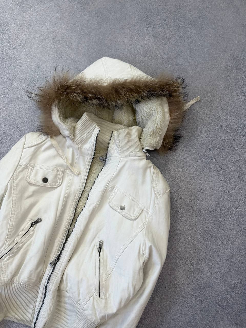 Vintage 90s White Avant-Garde Faux Fur Fell Cropped Leather Y2K Streetwear Jacke