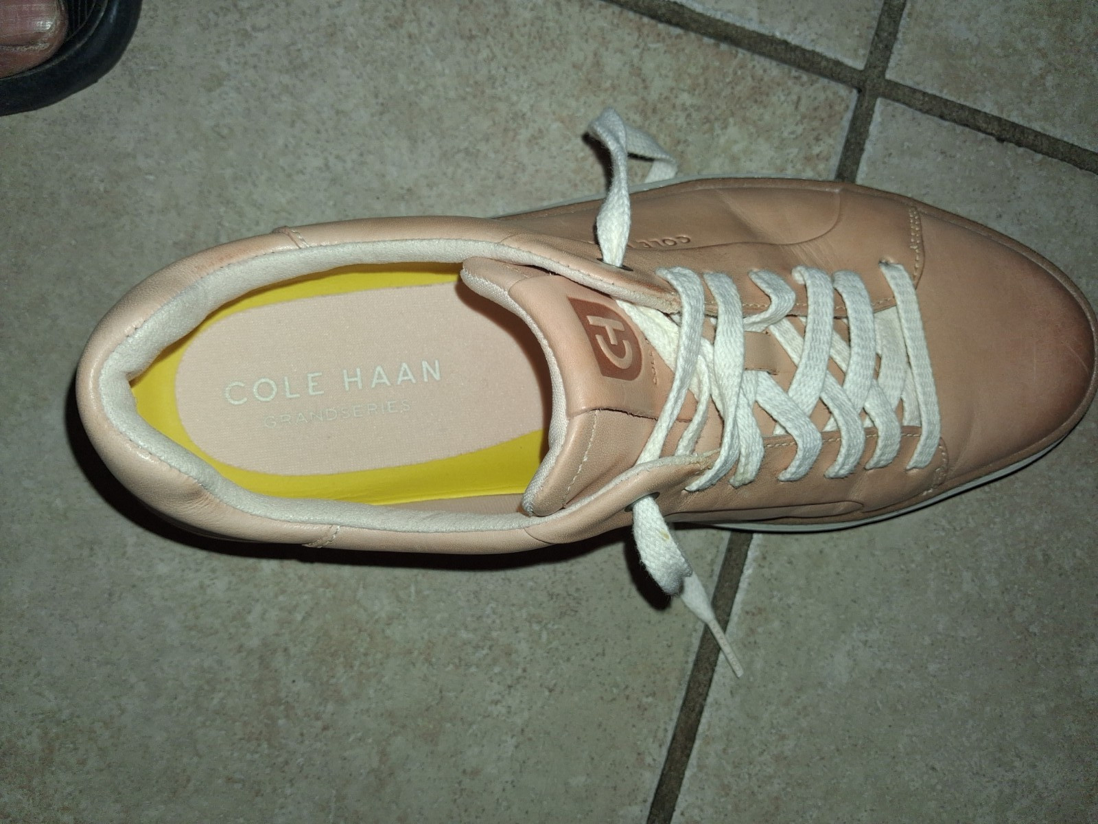 Cole Haan Beige/White Synthetic Lace-Up Sneakers Round Toe Men’s US 9 Std