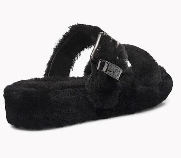 New NIB Ugg Fuzz Yeah Black Shearling Sheepskin Slipper Sandals Slides Women