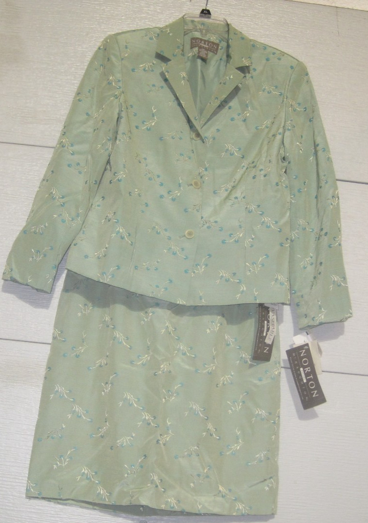 Vintage Brand New Norton McNaughton Lt Green Jacket and Skirt Set size 14P
