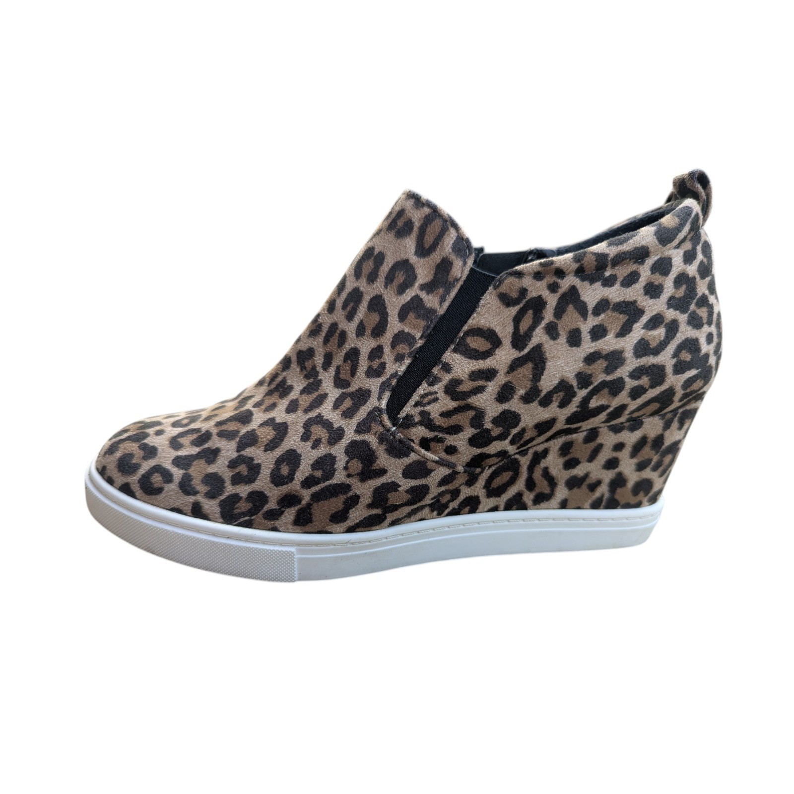 Susina Cheetah Hidden Wedge Heel Sneaker Bootie Boots Faux Suede Women’s Size 6