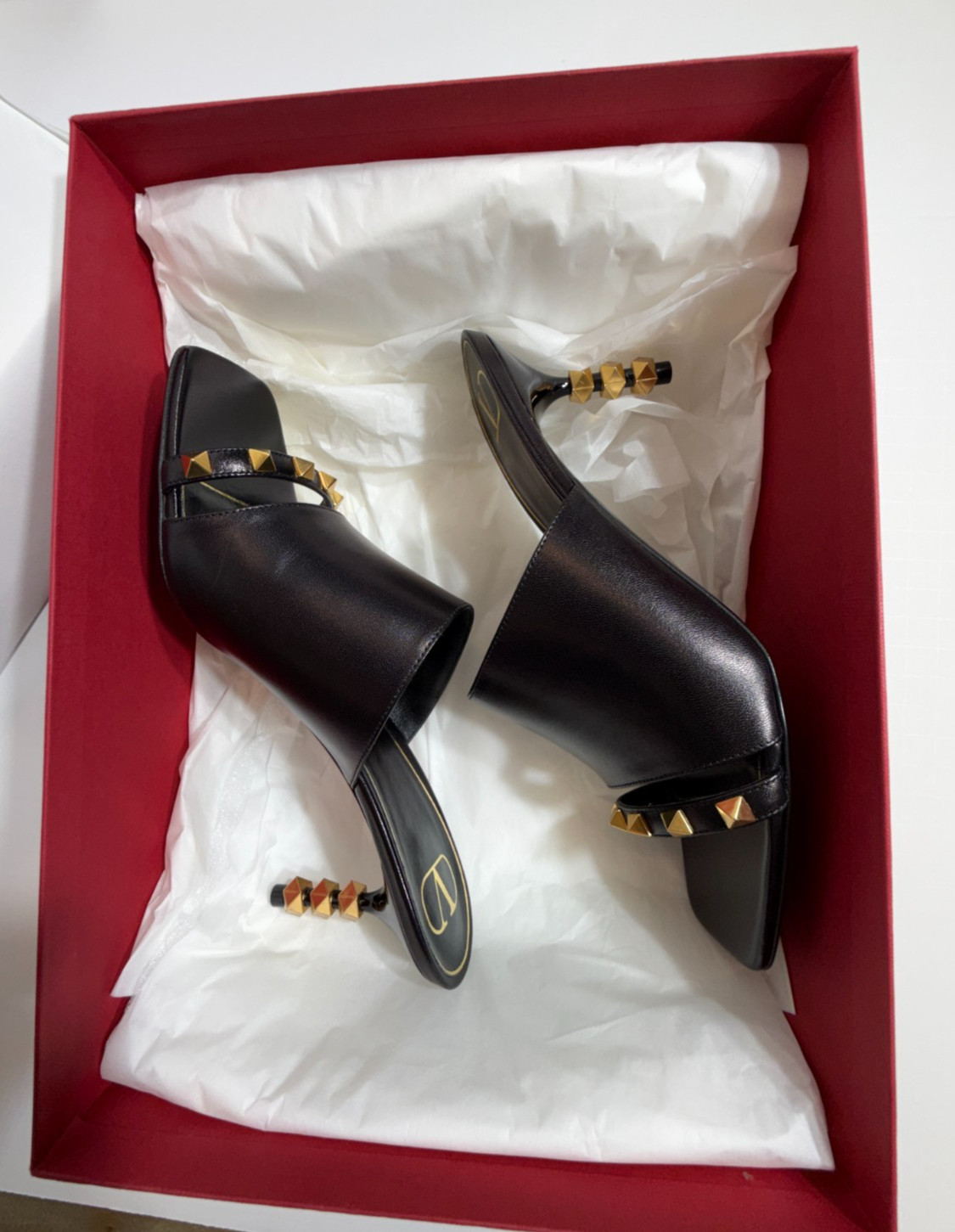 New Valentino Black Slide Sandals with Rockstud Accents 3 Inch Heels Size 38