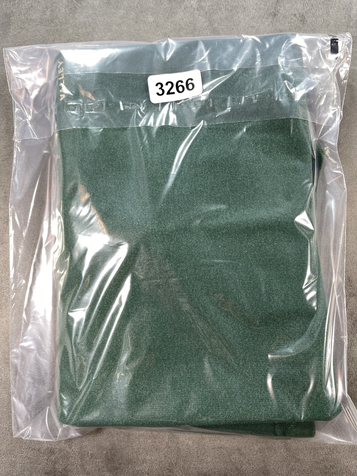 Green vintage Shirt Baggy Medium Waterville Valley New Hampshire New England