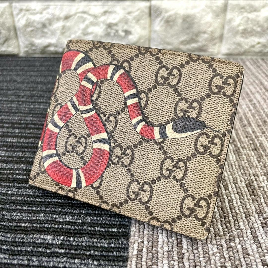 GUCCI Bi-fold Wallet Beige GG Supreme King Snake PVC 4.3 x 3.9 inches iconic