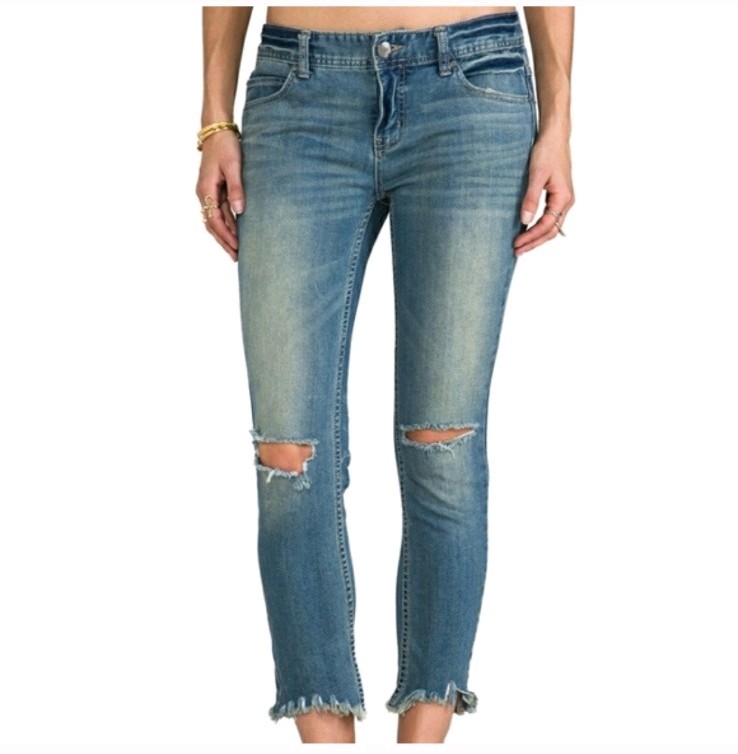 Free People Blue Distressed Knee Skinny Jean Raw Hem Size 25 Low Rise Grunge NWT