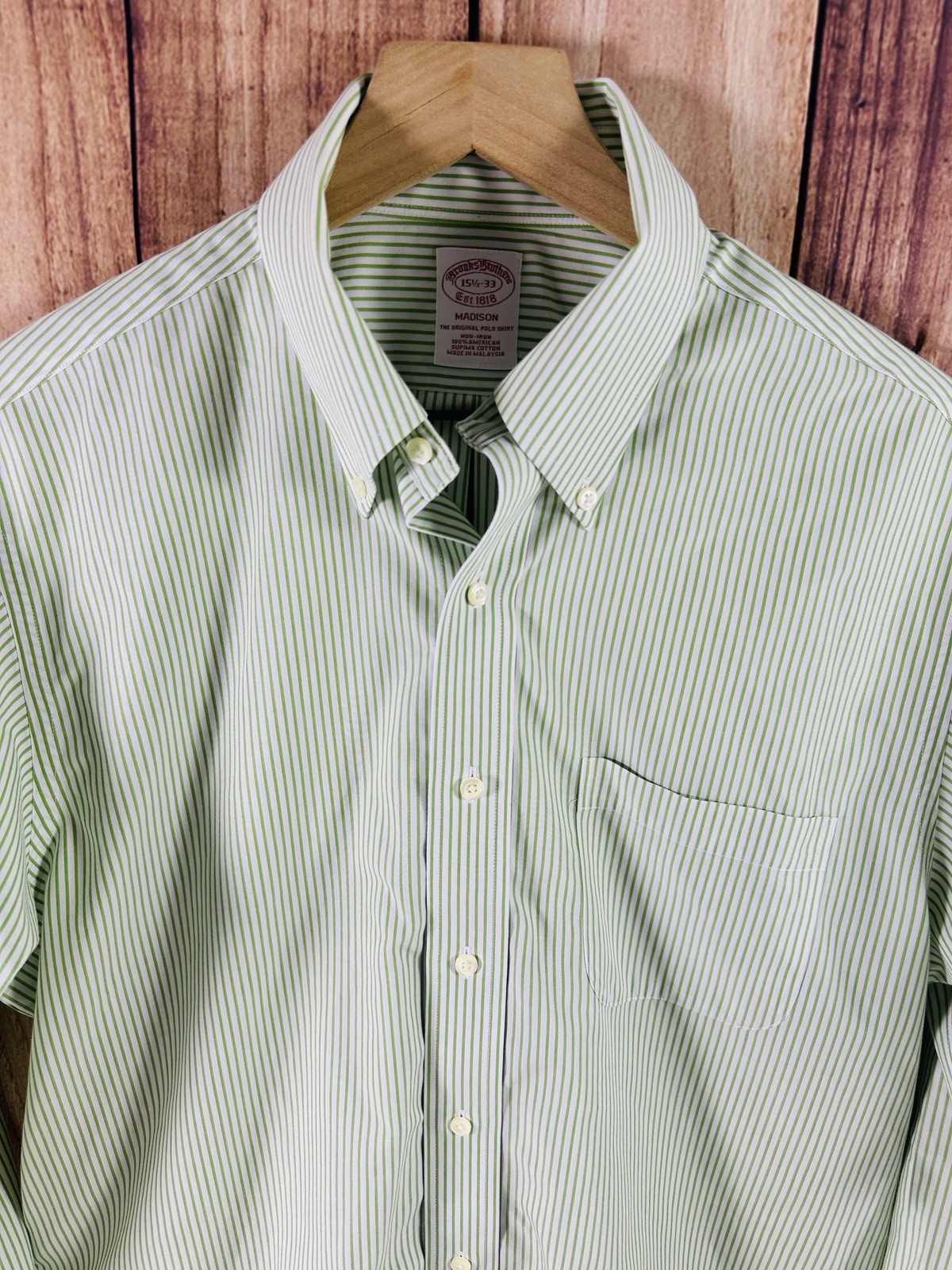 Brooks Brothers Madison Men Shirt Button Down Shirt Green Striped MED 15-1/2 33