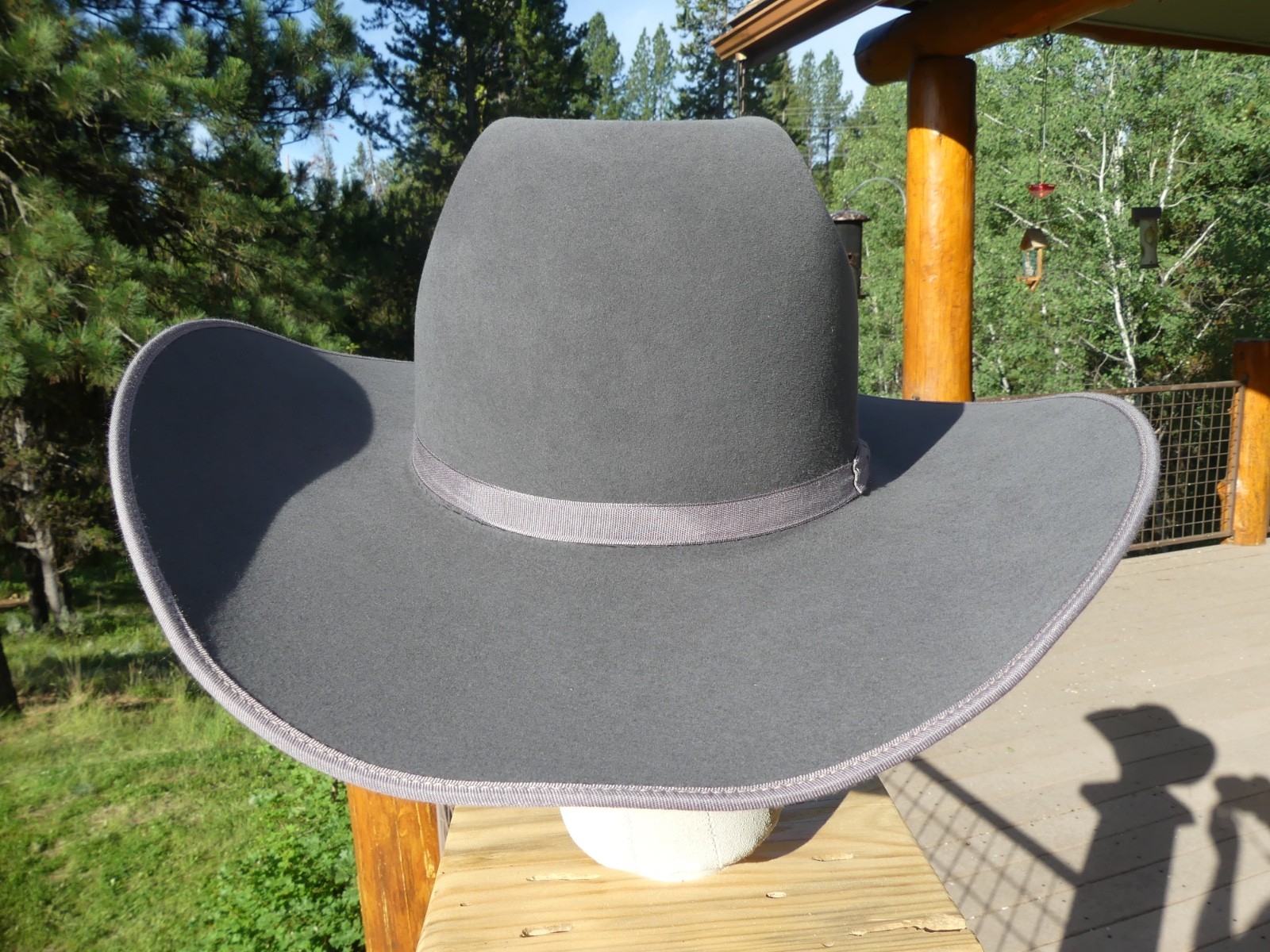Rodeo King 7X Beaver, Sz. 7 3/8 (23″) Reg. Oval Granite Gray, Mint Condition
