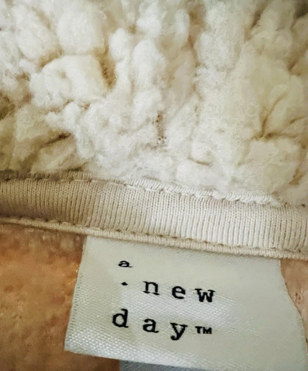 A New Day Super Soft Comfy Off White Cowl Neck Sherpa Sweater Size Large NEW!