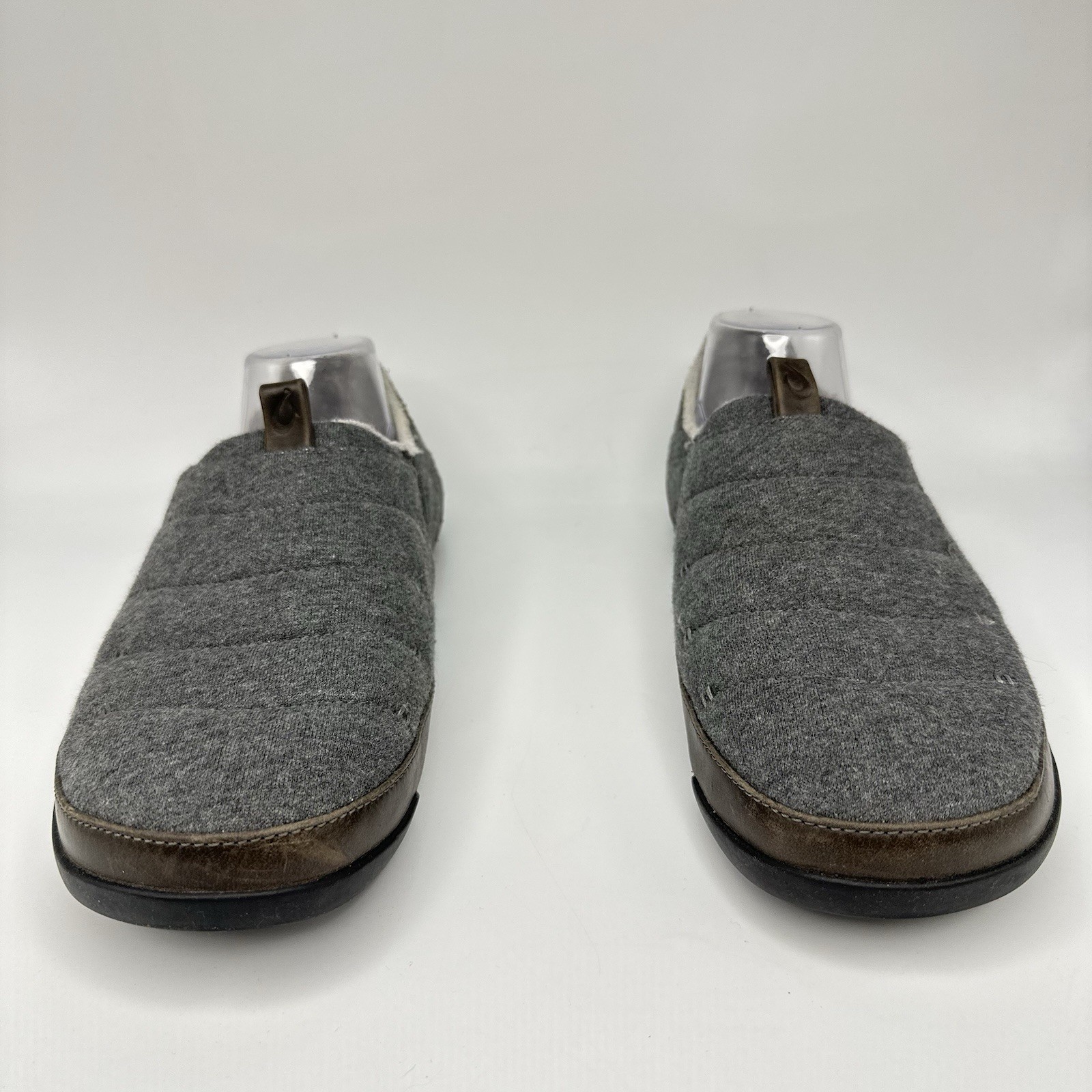 OluKai Mahana Men 11 Dark Shadow Quilted Jersey Drop-In Heel Slipper