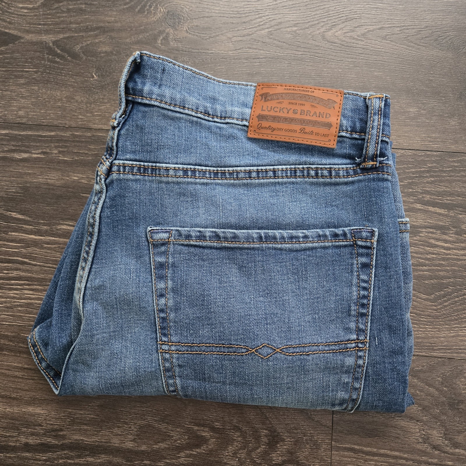 Lucky Brand 223 Straight Jeans Mens 36×30 Stretch Denim