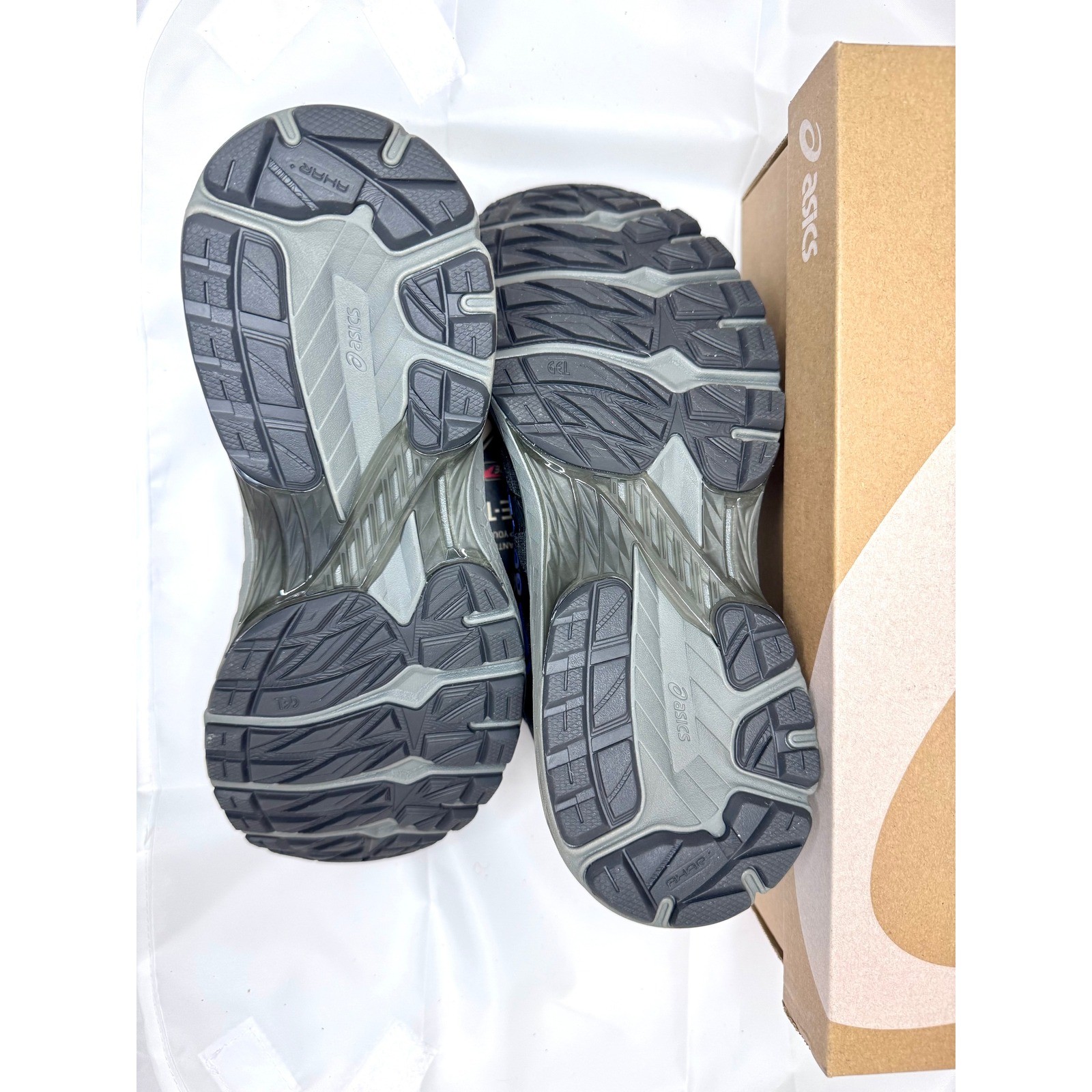 Asics Gel-Terrain GTX Graphite Grey Gunmetal 1203A457-020 Mens 7