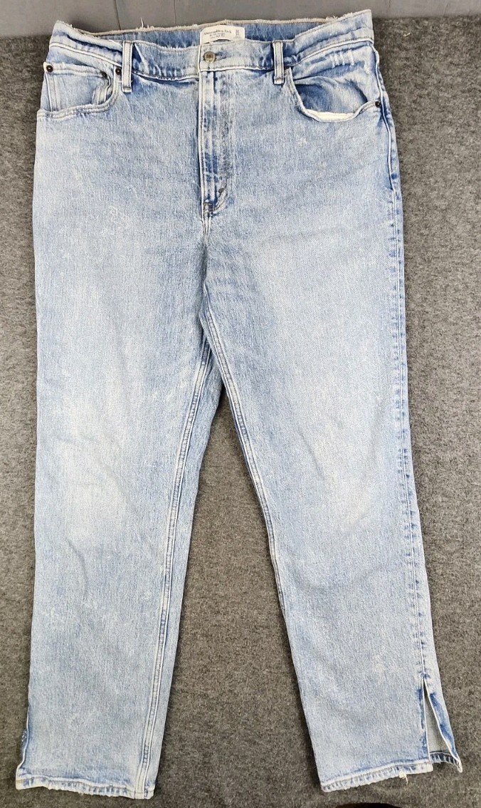 Abercrombie & Fitch The 90s Straight Jean Ultra High Rise Denim Size 32/14R