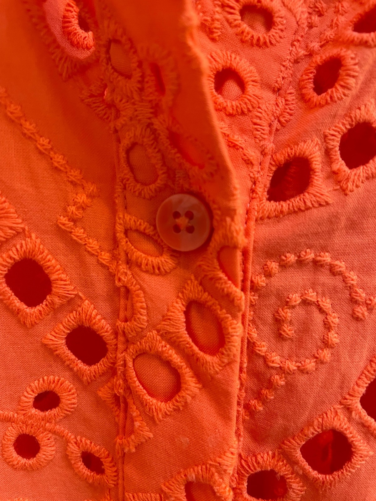 Chicos long sleeve women’s Eyelet Blouse Citrus Orange color SZ 2 US 12/14