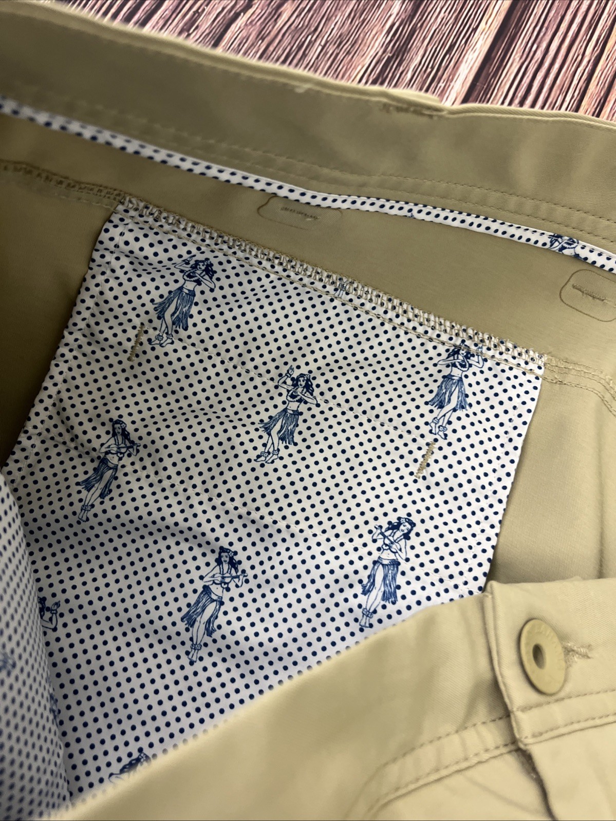 Tommy Bahama Tech Performance Beige Pants Mens Size 46×30 (Actual 47×28)