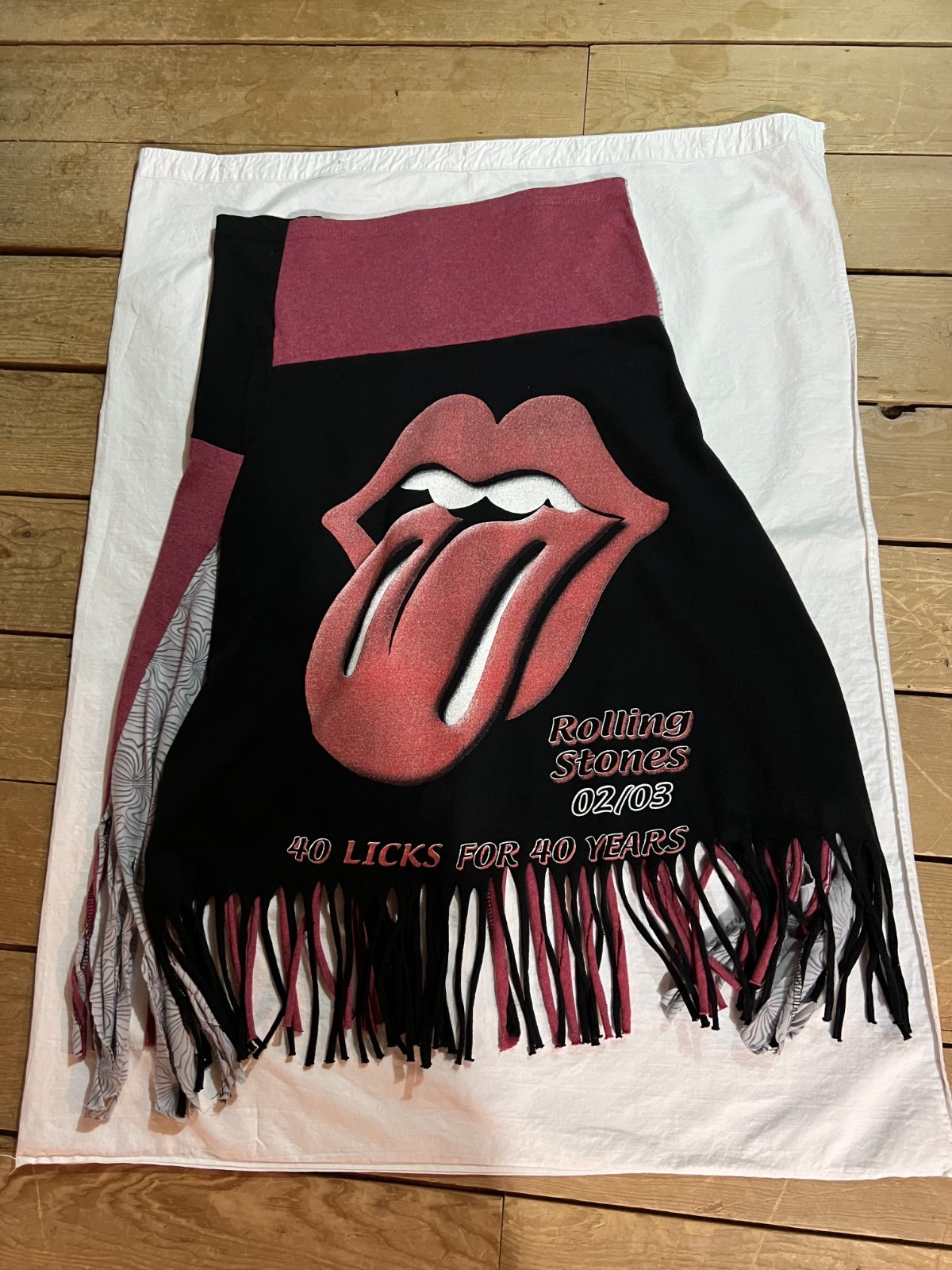 Handmade Skirt From 2003 Rolling Stone T-shirt Twist Waist Fringed Free Size REG