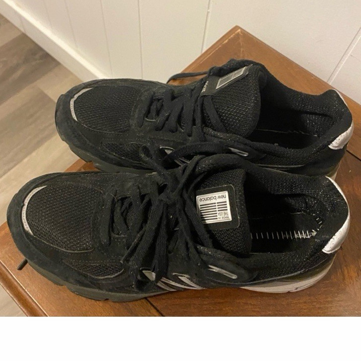 New Balance 990v4 Made In USA Black/Silver Low Top Lace-Up Sneakers W990BK4