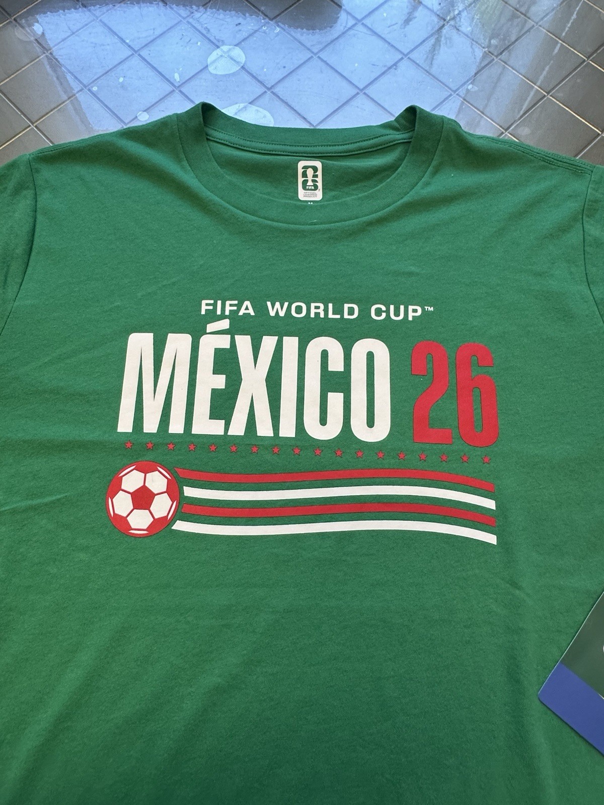 Old Navy Unisex FIFA World Cup 2026 Mexico Graphic T-Shirt – Size M