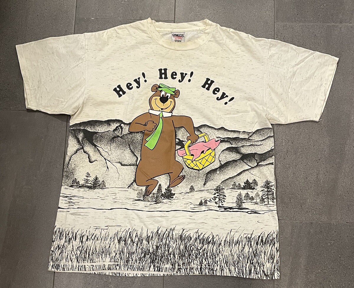 Vintage Yogi Bear Oneita Shirt Men’s Extra Large Multicolor Double Sided Vtg