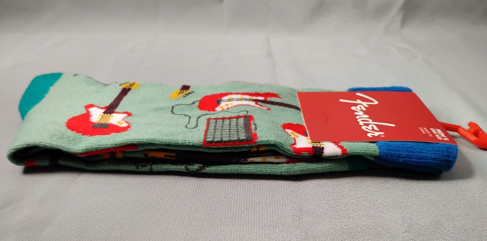 FENDER Guitar SOCKS Men’s US SIZE 7-12 BRAND NEW Novelty Socks Gift FREE SHIP!