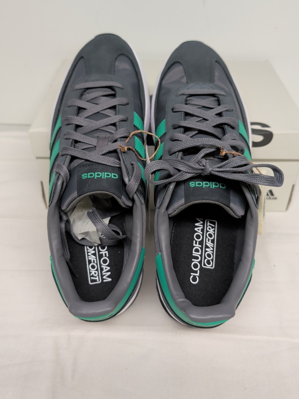 adidas Run 70s 2.0 JI4921 Gray Green White Lace Up Athletic Sneaker Men 11.5 New