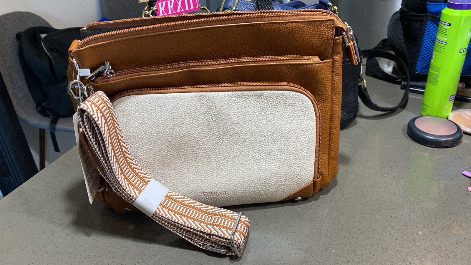 Sytrah Cream Colorblock Crossbody Bag Zip Closure, Detachable Strap
