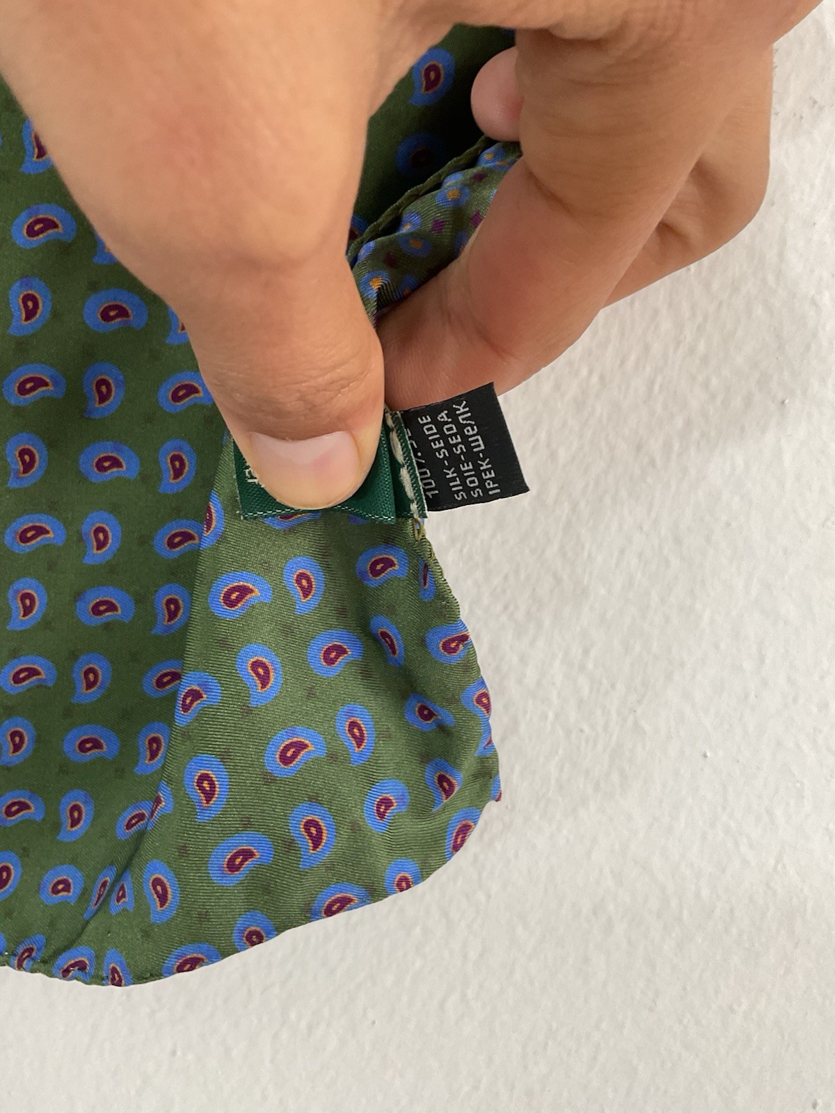 GB 1978 silk Men’s Pocket Square In Green W A Paisley Print M.i.italy 15″/15″ EC