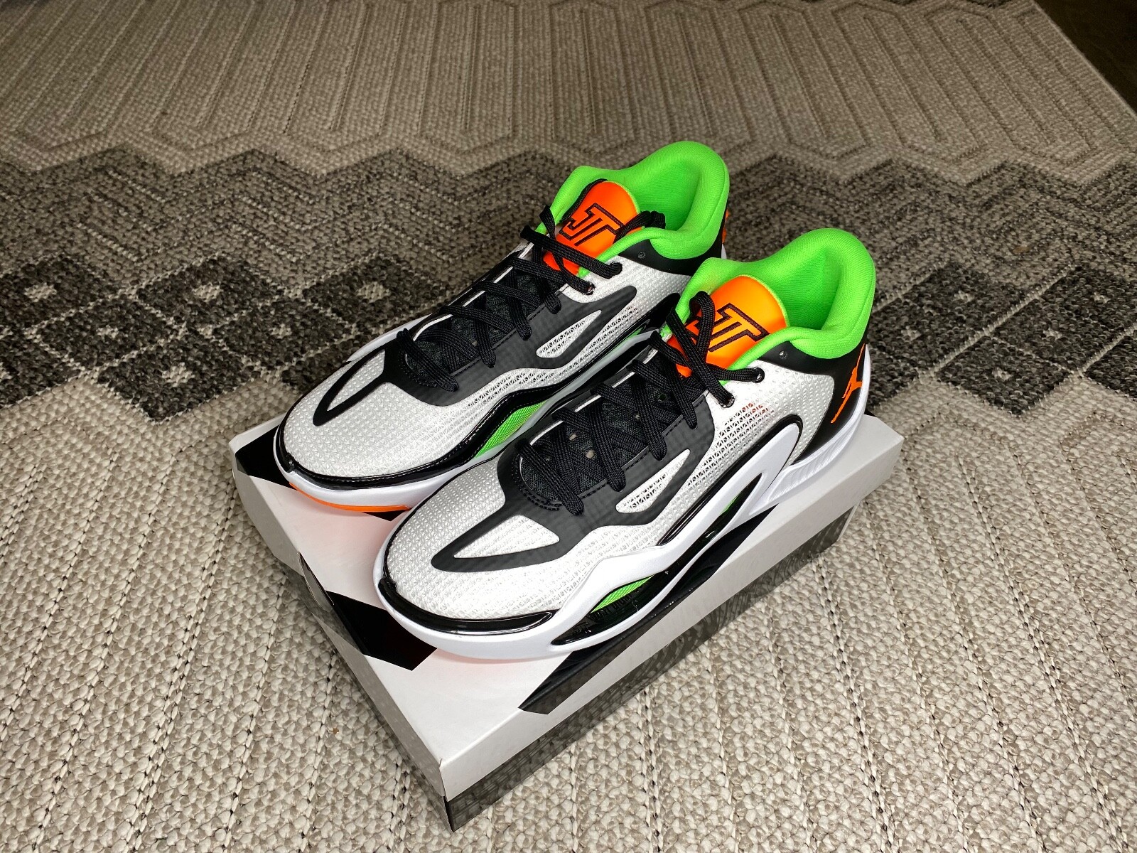Jordan Jayson Tatum 1 ‘Home Team’ | DZ3324-108 | Multiple Sizes