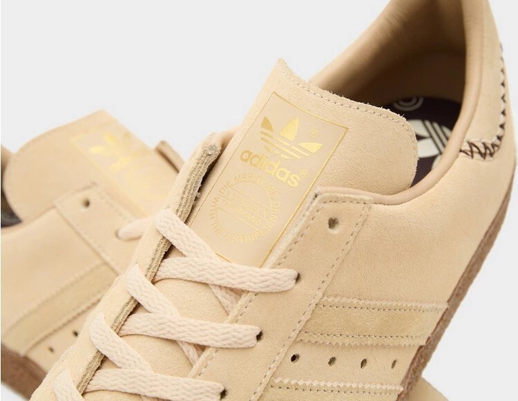 adidas Originals Yabisah in Light Brown UK 12 – US 12.5 – EUR 47 1/3