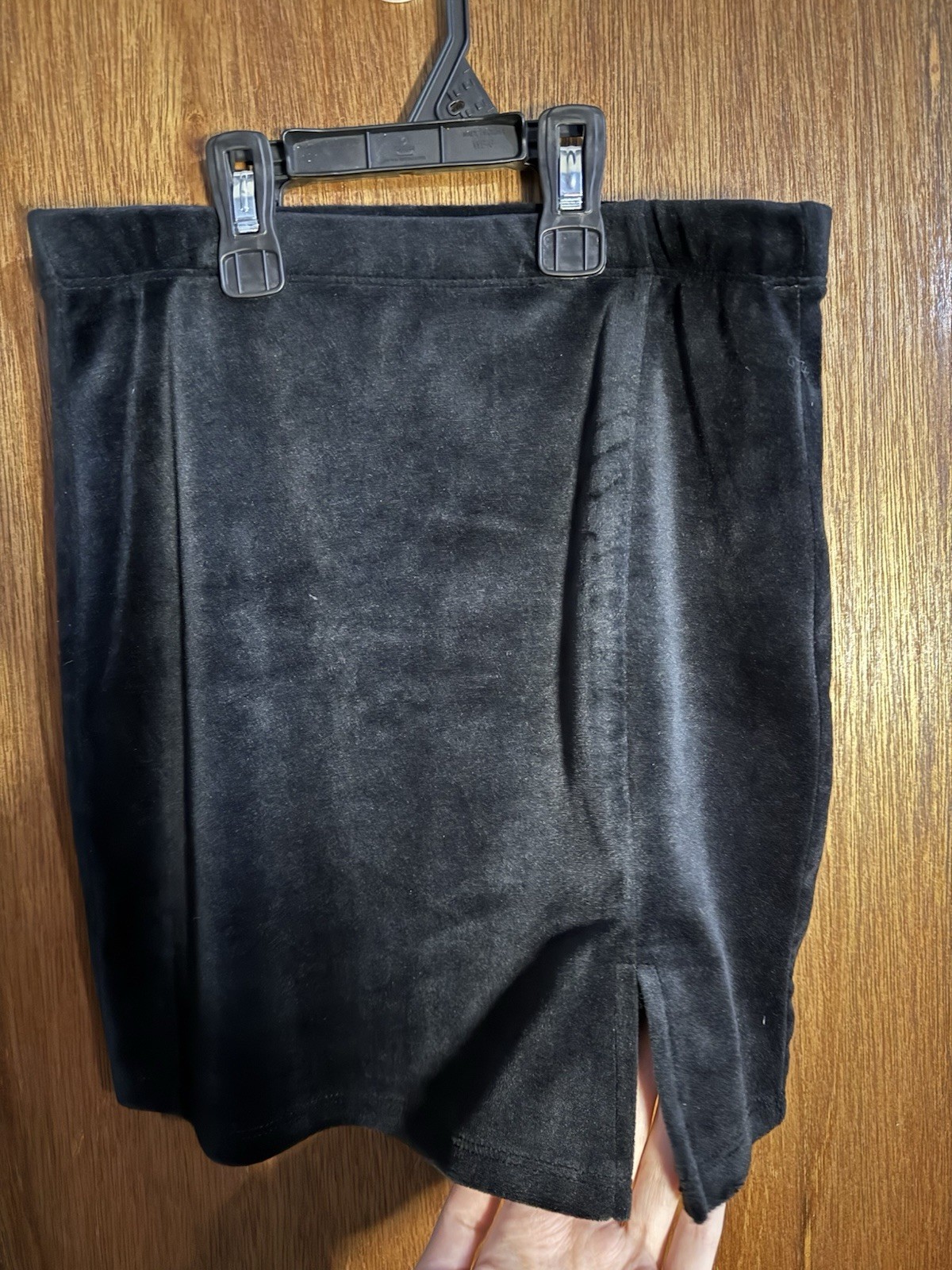 Forever 21 Black Solid Pencil Skirt Short Slit Women’s Regular Size XS