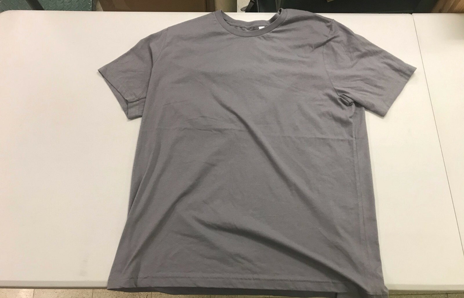 BELLA+CANVAS BC3001U (Loc 23) Unisex Made In The USA Short Sleeve Tee, Size XL