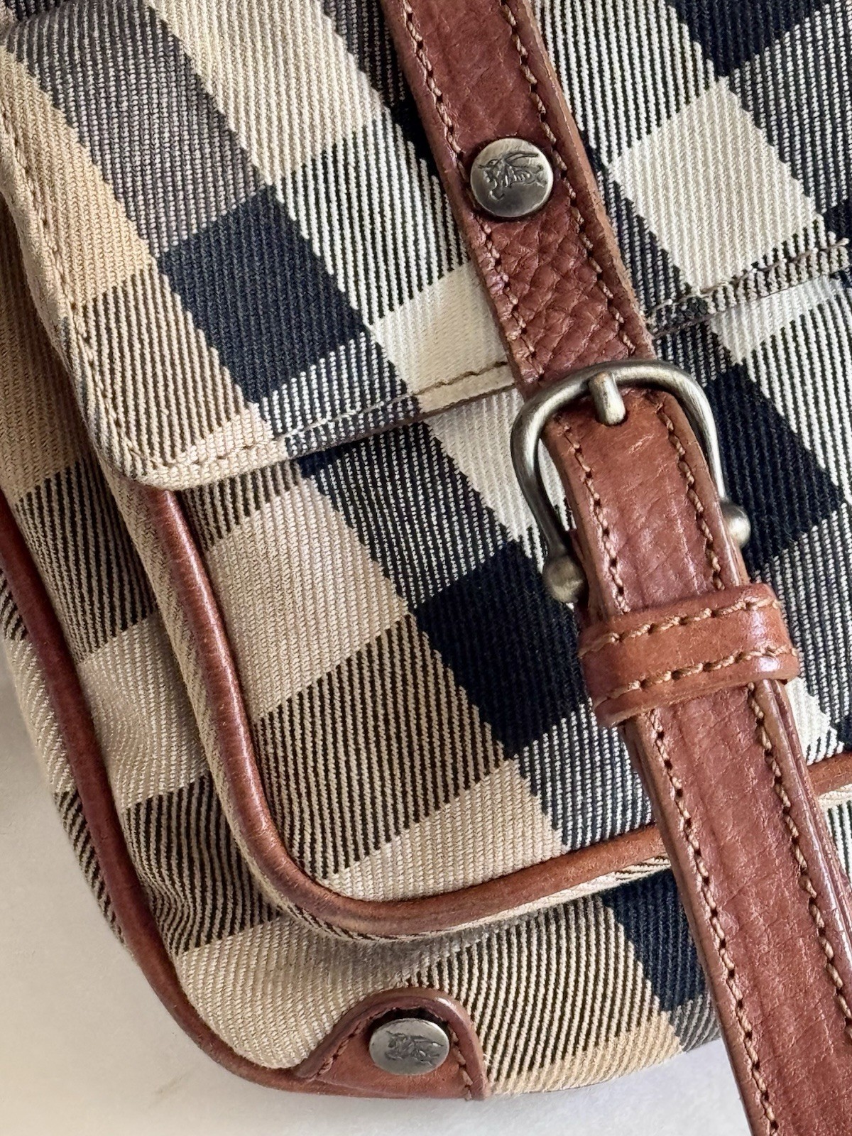 Burberry Nova Check Shoulder Bag Buckle Accent Logo Pre-Owned