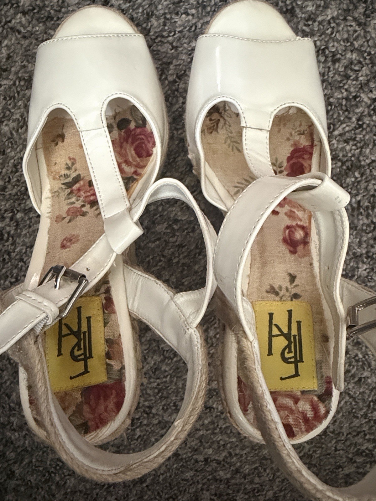 Women’s Cream Lace Espadrille Platform Wedge Sandals SZ 8.5-9