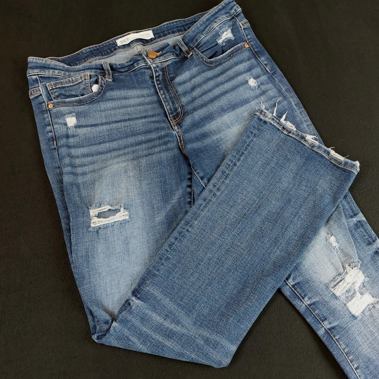 BKE Payton Universal Fit Bootcut Jeans Women’s 34×33.5 (Fit 36×32) Distressed
