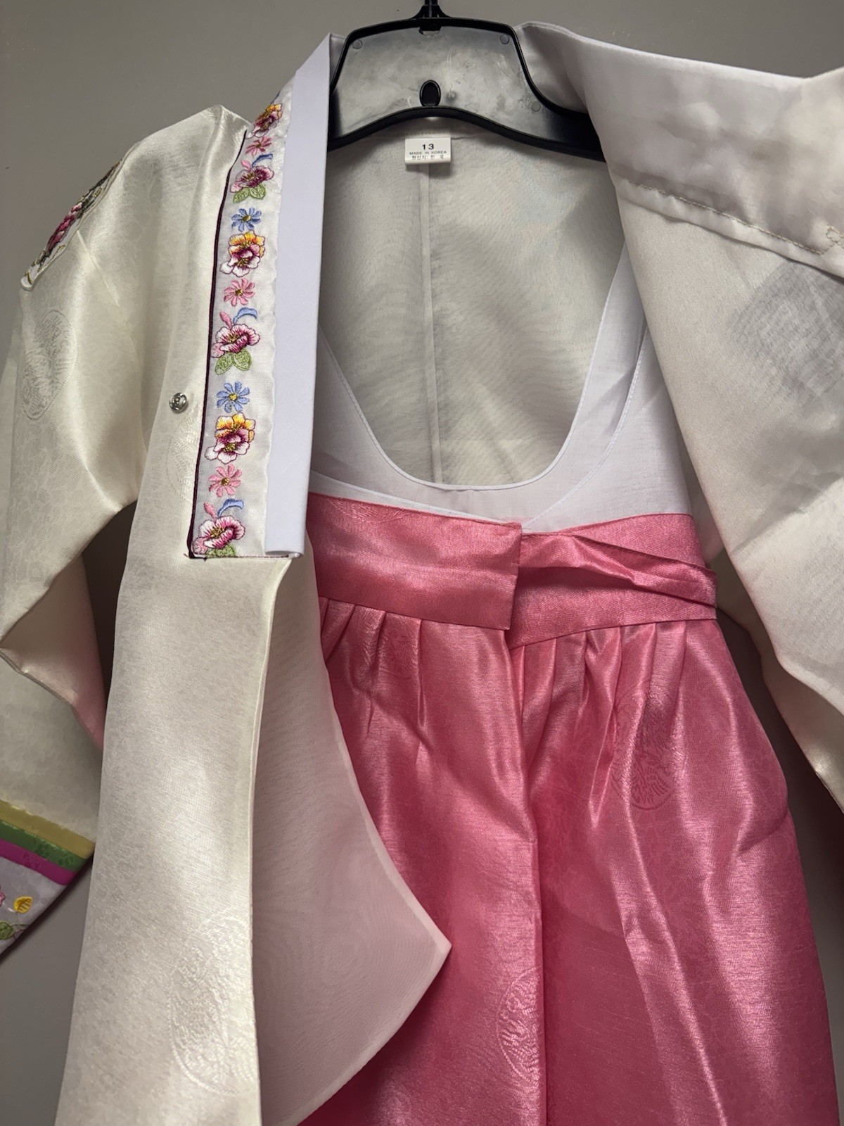 NEW Korean Traditional Hanbok Dress Jeogori Girl’s 13 White Pink Made in Korea