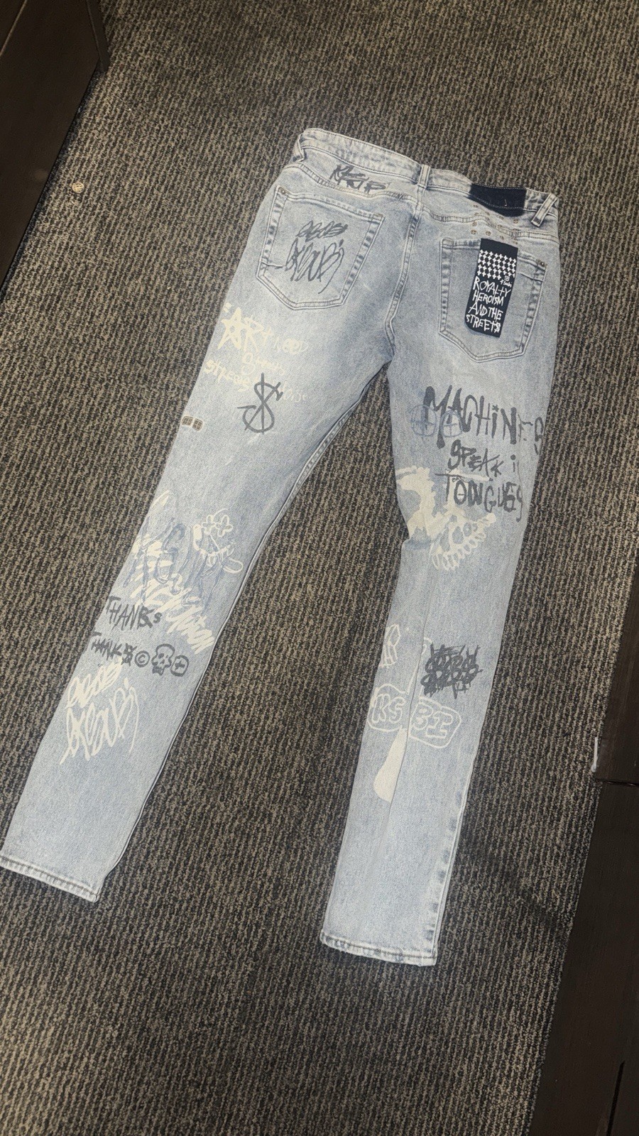 Ksubi Men’s Light Wash Graphic Skinny Slim Mid Rise Denim Jeans, 5-Pocket