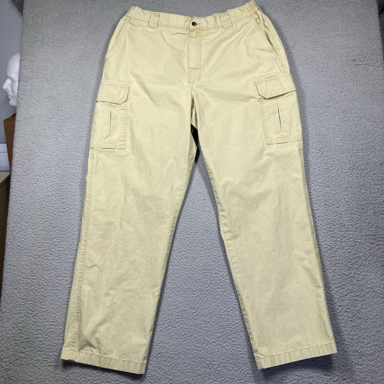 L.L. Bean Cargo Pants Men’s 38×32 (34×30) Beige Comfort Waist Cotton Casual