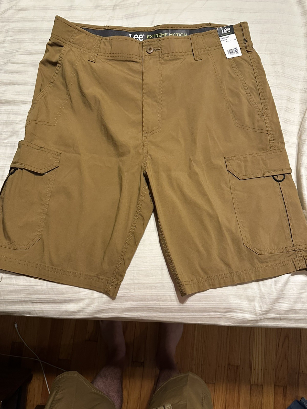 New Lee Men’s Extreme Motion Crossroad Cargo Shorts Glazed Ginger Sz 36