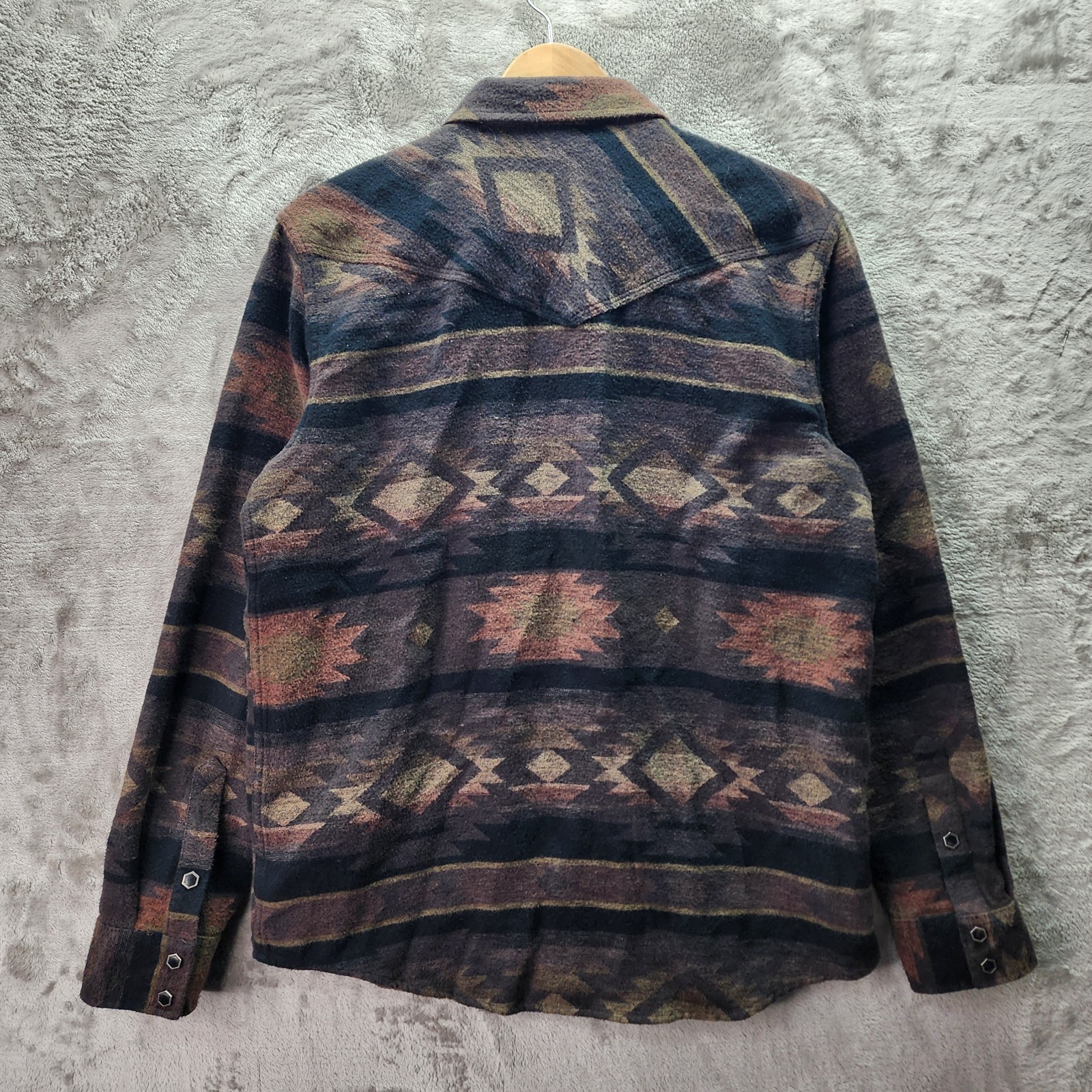 Moonshine Spirit Flannel Shirt Jacket Medium Southwestern Aztec Button Up