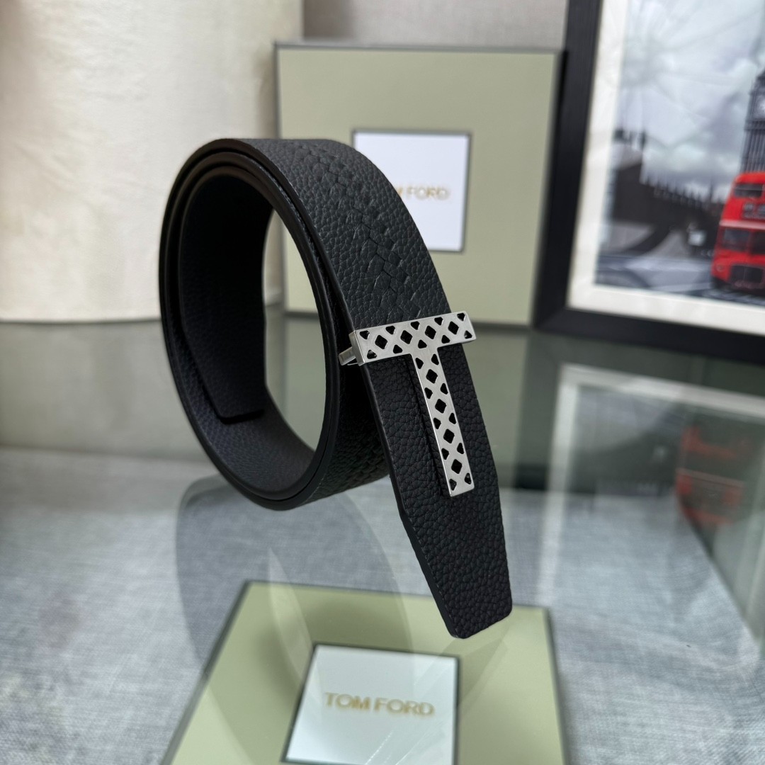 Authentic Tom Ford Reversible Leather T-Buckle Belt Luxury Designer Fashion