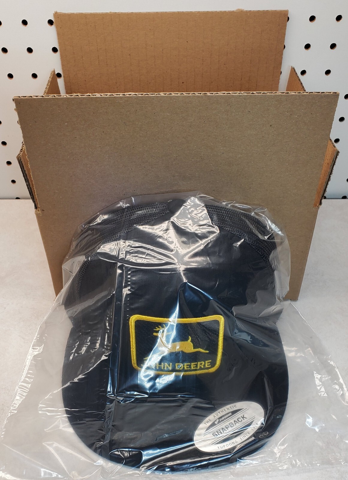 John Deere Patch Yupoong Trucker Hat / YP Classic 6006 Snapback Black/Black