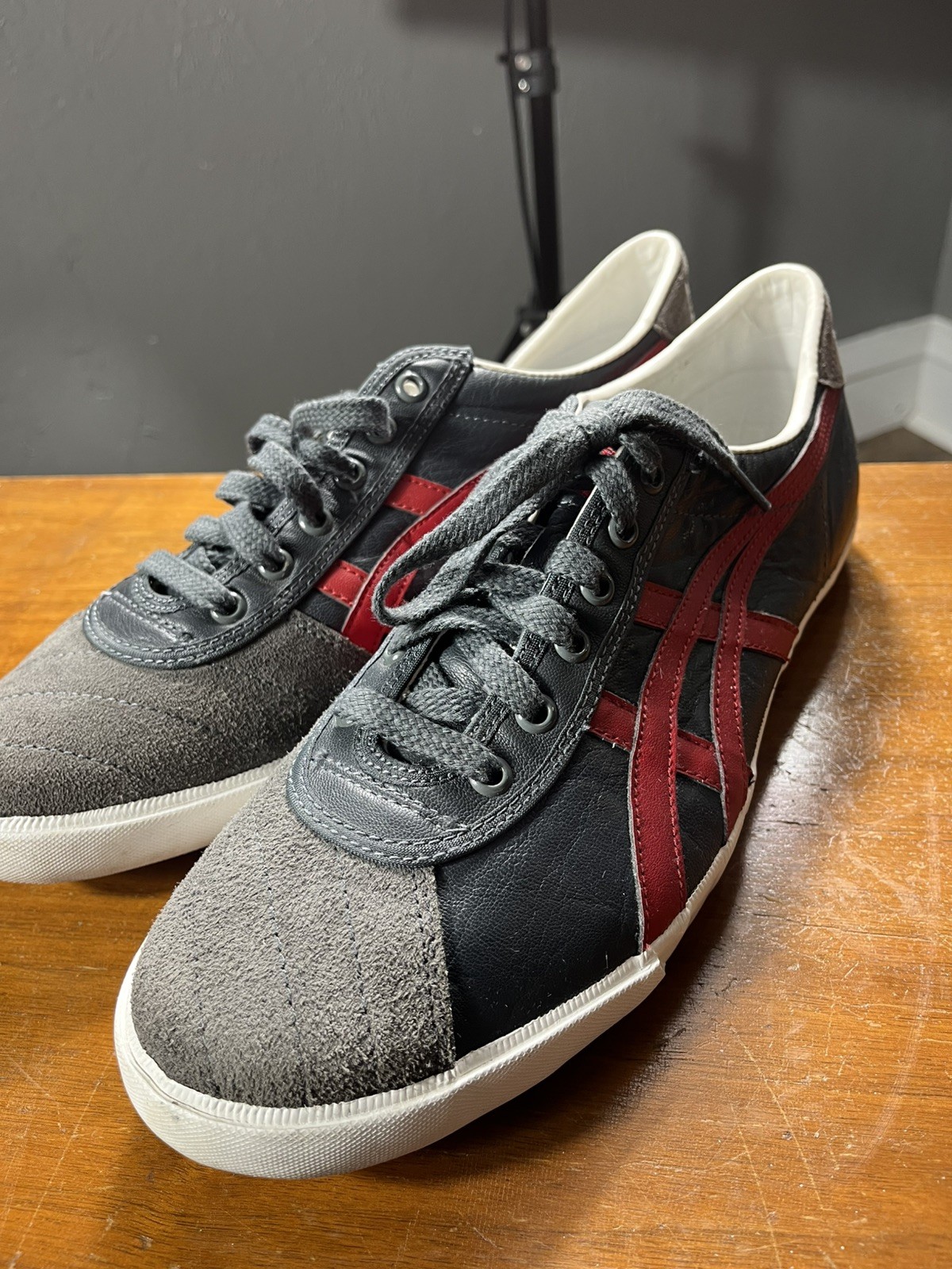 Onitsuka Tiger Rotation 77 Men’s Size 12 Running Shoes Gray Sneakers HL7G0