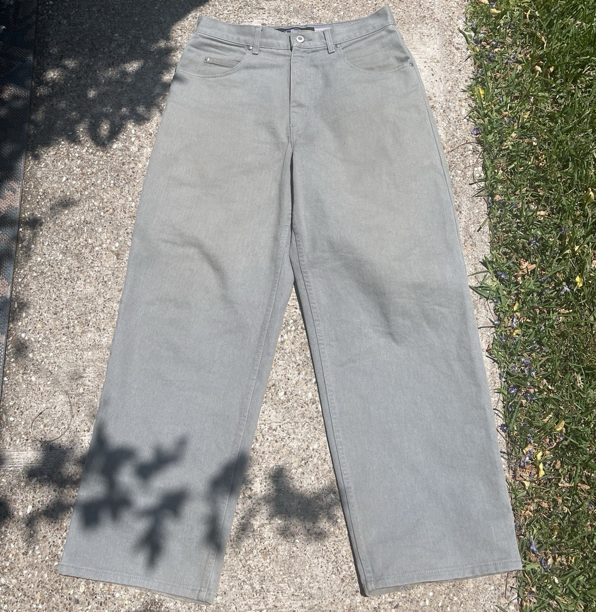 Anchor Blue Beyond Baggy Light Grey 32×30 9.5 Inch Leg Opening