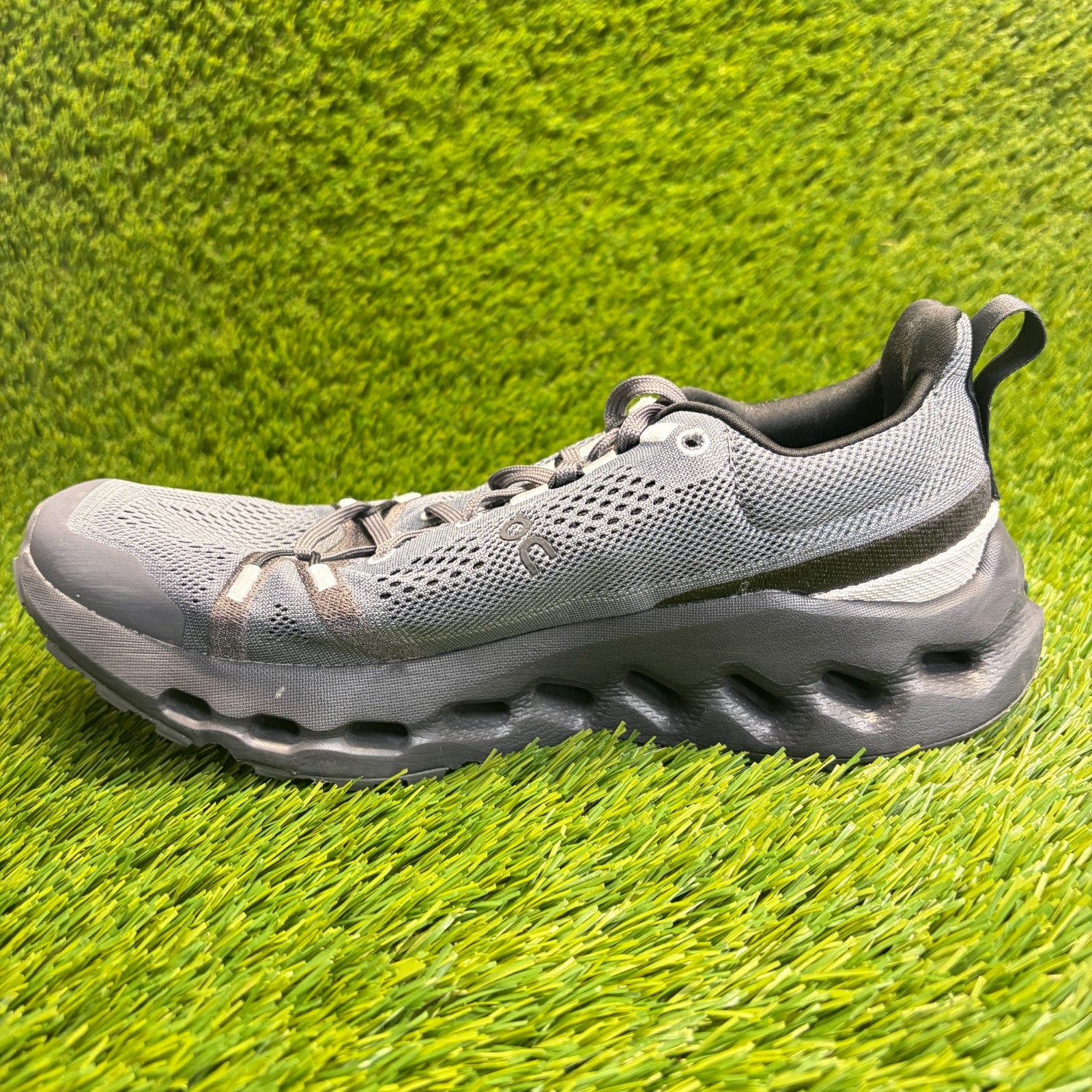 On Cloudsurfer Trail Womens Size 8.5 Eclipse Black Gray Running Shoes Sneakers
